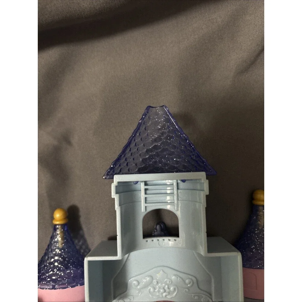 2009 MATTEL DISNEY CINDERELLA BOUTIQUE CASTLE DOLLHOUSE PLAYSET HOUSE NO DOLL